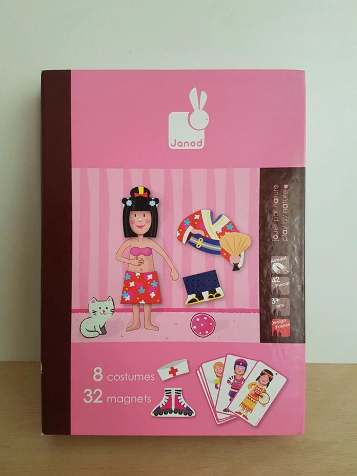 Janod jeu Magnetibook déguisements princesse et fée - photo numéro 2