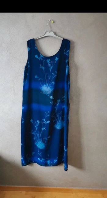 Magnifique robe doublée bleue taille 42