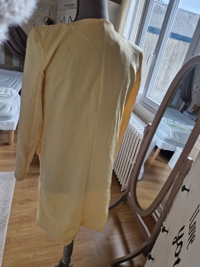 Veste - photo numéro 2