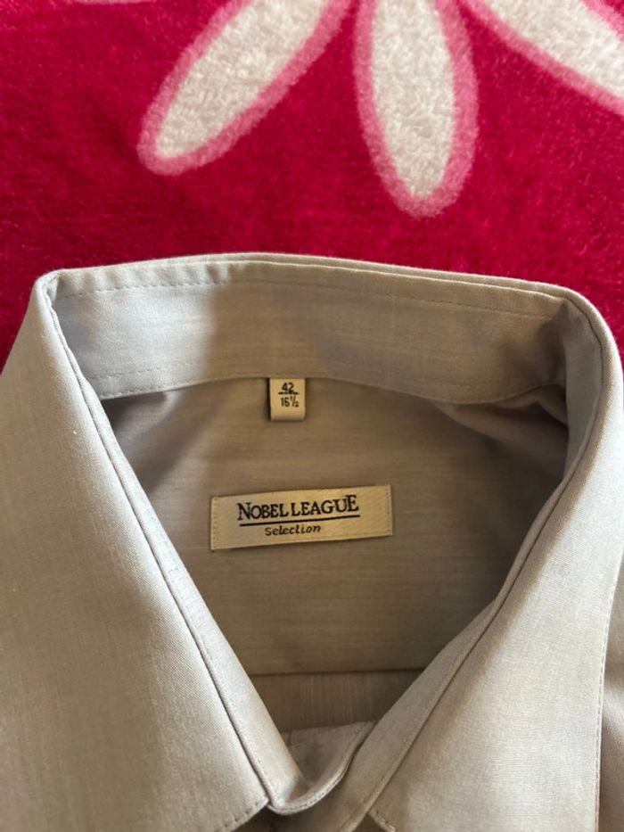 Chemise grise - photo numéro 3