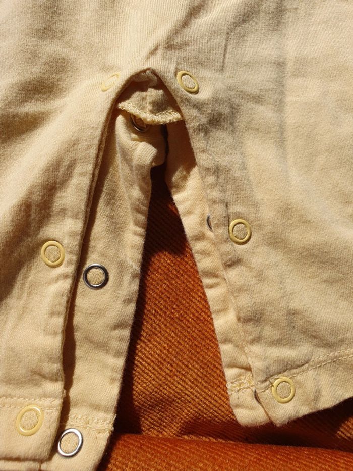 Grenouillère winnie l ourson 6 mois - photo numéro 4