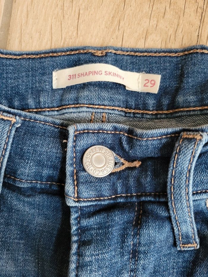 Levi's 311 Shaping Skinny - 29 - photo numéro 2