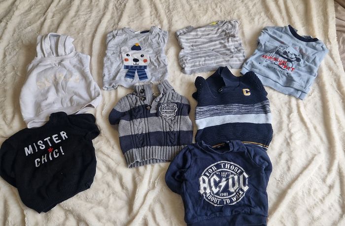 6 mois garcons - photo numéro 8