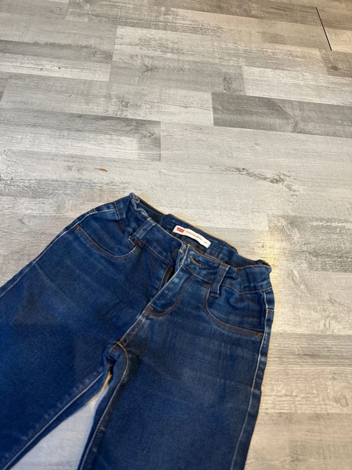 Jeans levis - photo numéro 2
