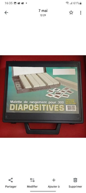 Manette pour ranger 300 diapositives 