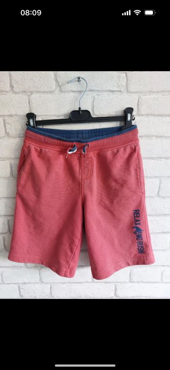 Short C&A taille 10 ans