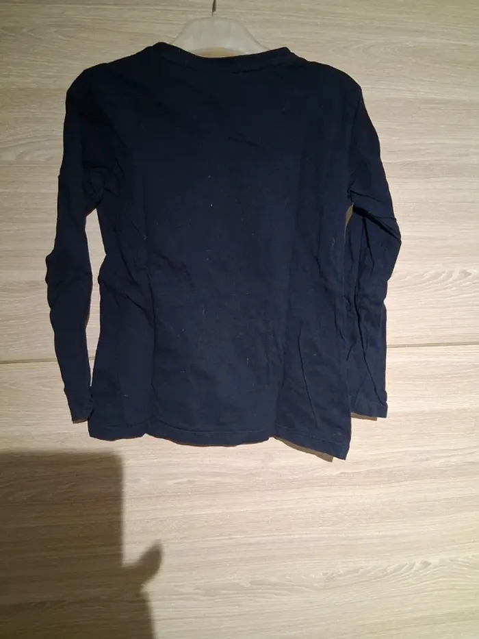 Tee-shirt manches longues avengers taille 7ans - photo numéro 2