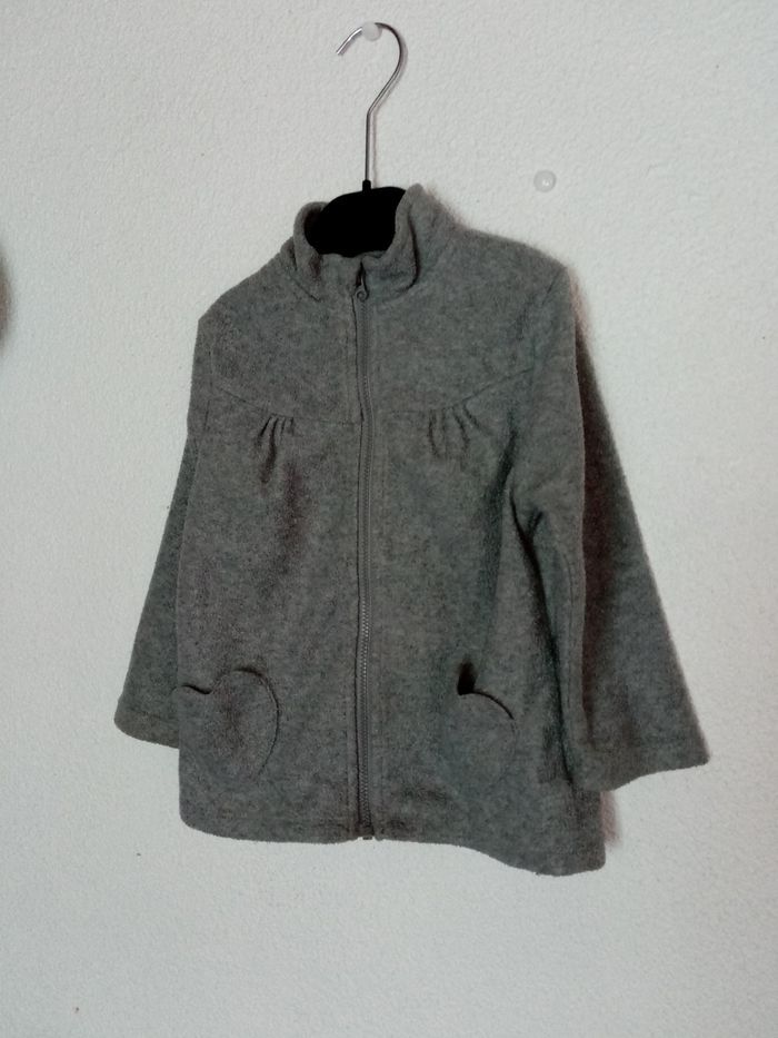 3 ans  kidkanai veste, gilet polaire zippé gris poche en forme de cœur toutes saisons /Excellent état - photo numéro 11