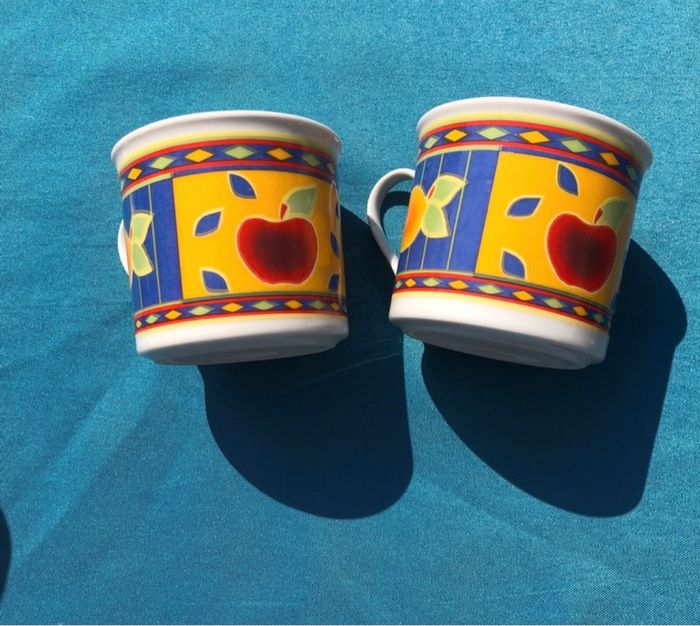 Lot 2 tasses - photo numéro 2
