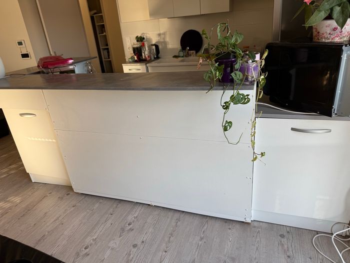 Meubles de cuisine avec bar - URGENT - photo numéro 10