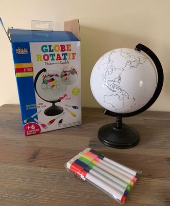 Globe rotatif personnalisable