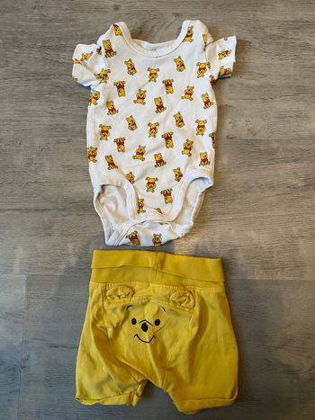 Body et short disney  1/2 mois