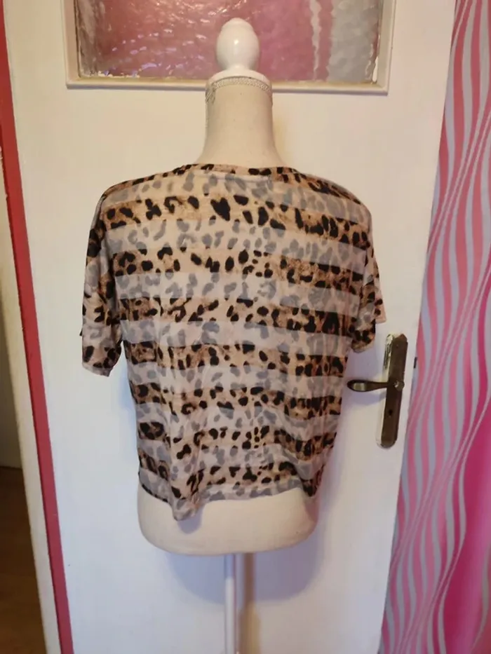 104- T-shirt, Taille S, daphnea - photo numéro 2