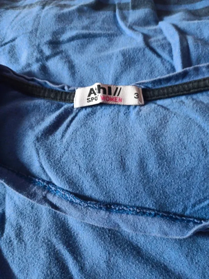 T-shirt taille 3 - photo numéro 4