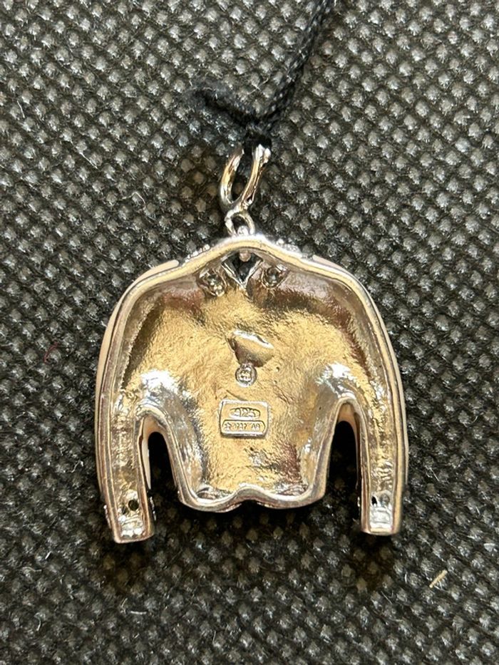 Joli pendentif «veste de tailleur » en argent massif et émail neuf avec étiquette - photo numéro 3