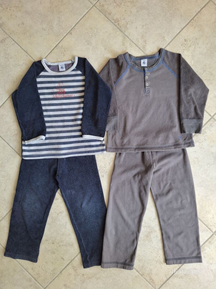 2 pyjamas chauds Petit Bateau 4 ans - photo numéro 2
