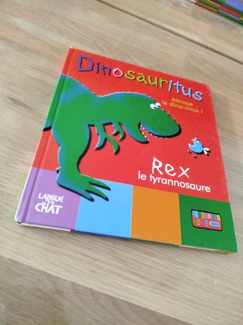 Attrape le dino-virus