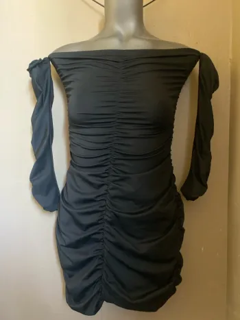 Robe noir