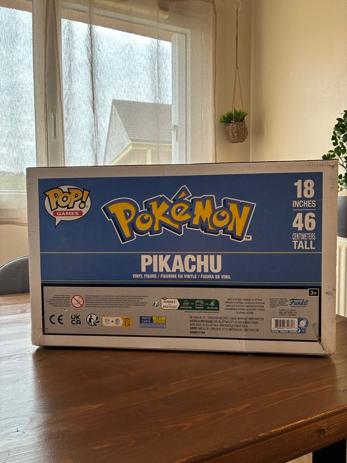 Géante figurine POP Pikachu Pokémon - photo numéro 5