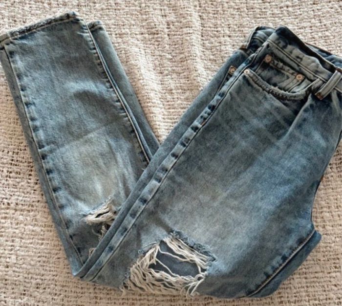 Jeans troués - photo numéro 8