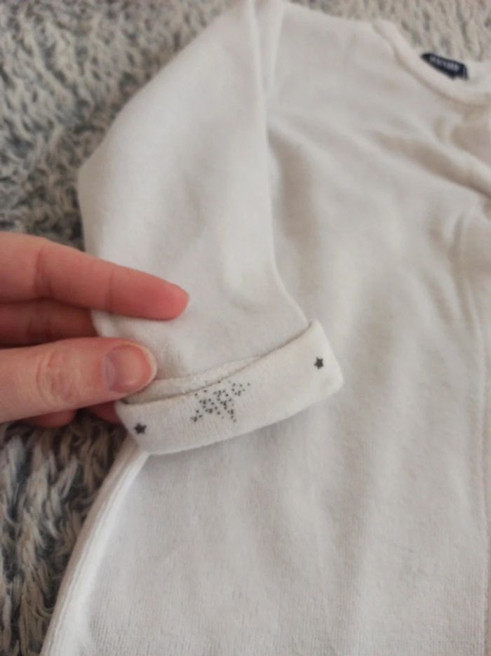 Pyjama 6 mois - photo numéro 3