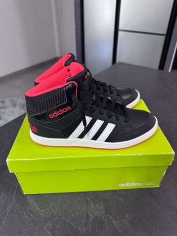Baskets adidas enfants