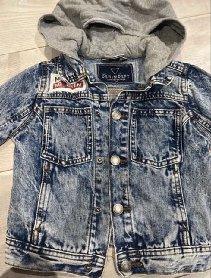 Zara - Veste en jean - 4 ans - très bon état