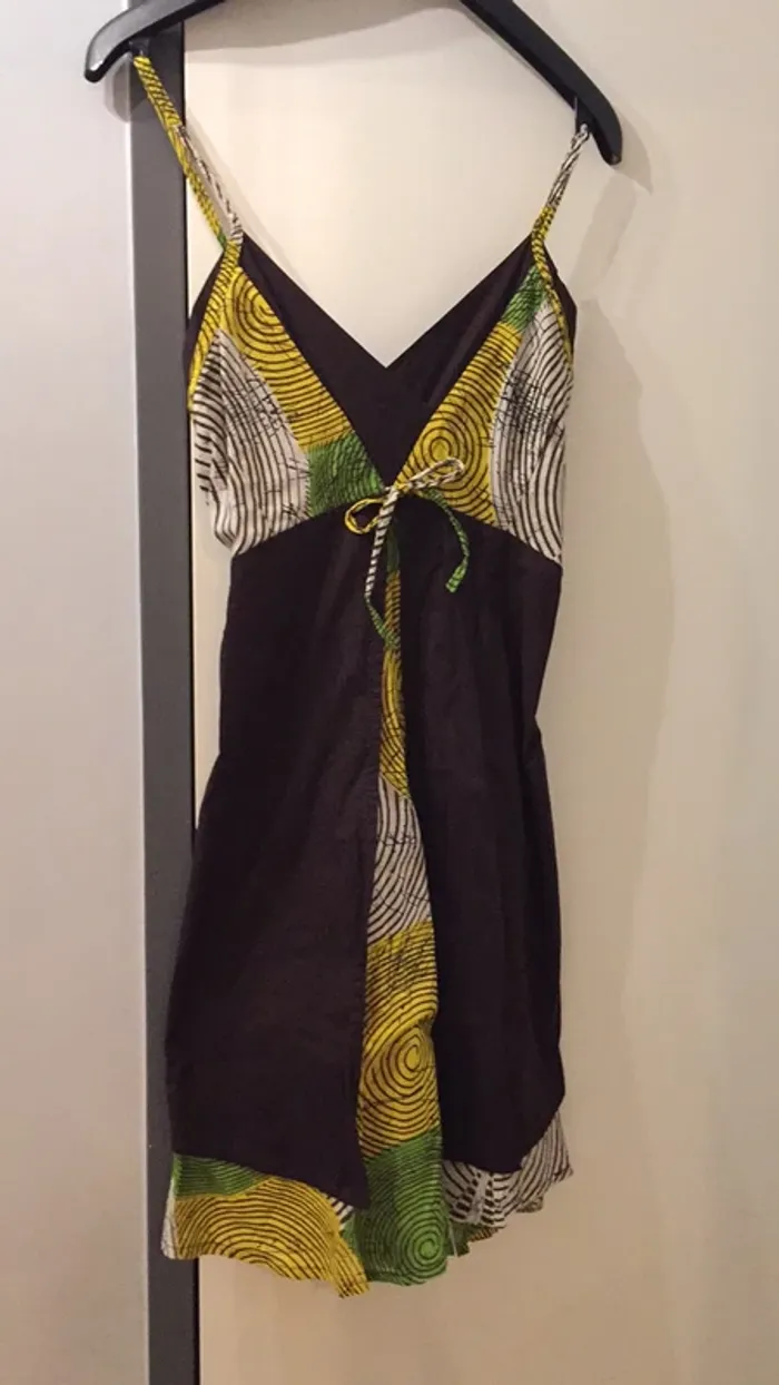 Robe à bretelles