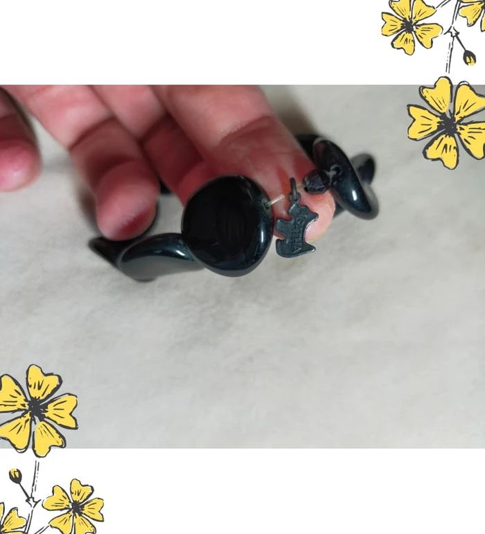 Bracelet noir à médaillon – signé Agatha Paris - photo numéro 3