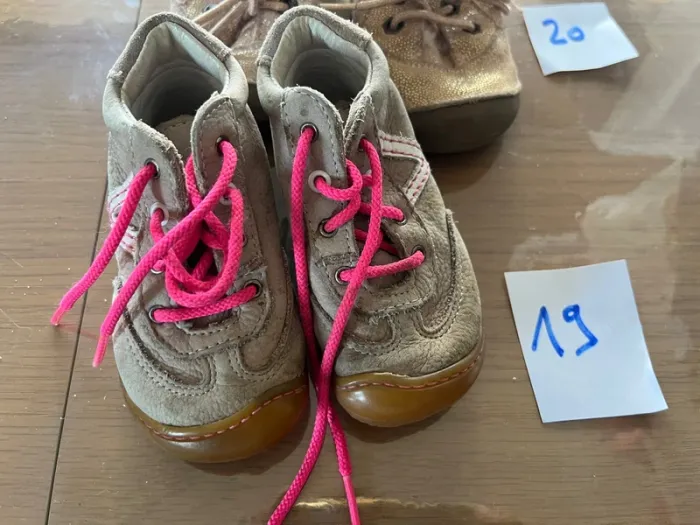 Lot chaussures souple 19 au 23 premier pas fille - photo numéro 2