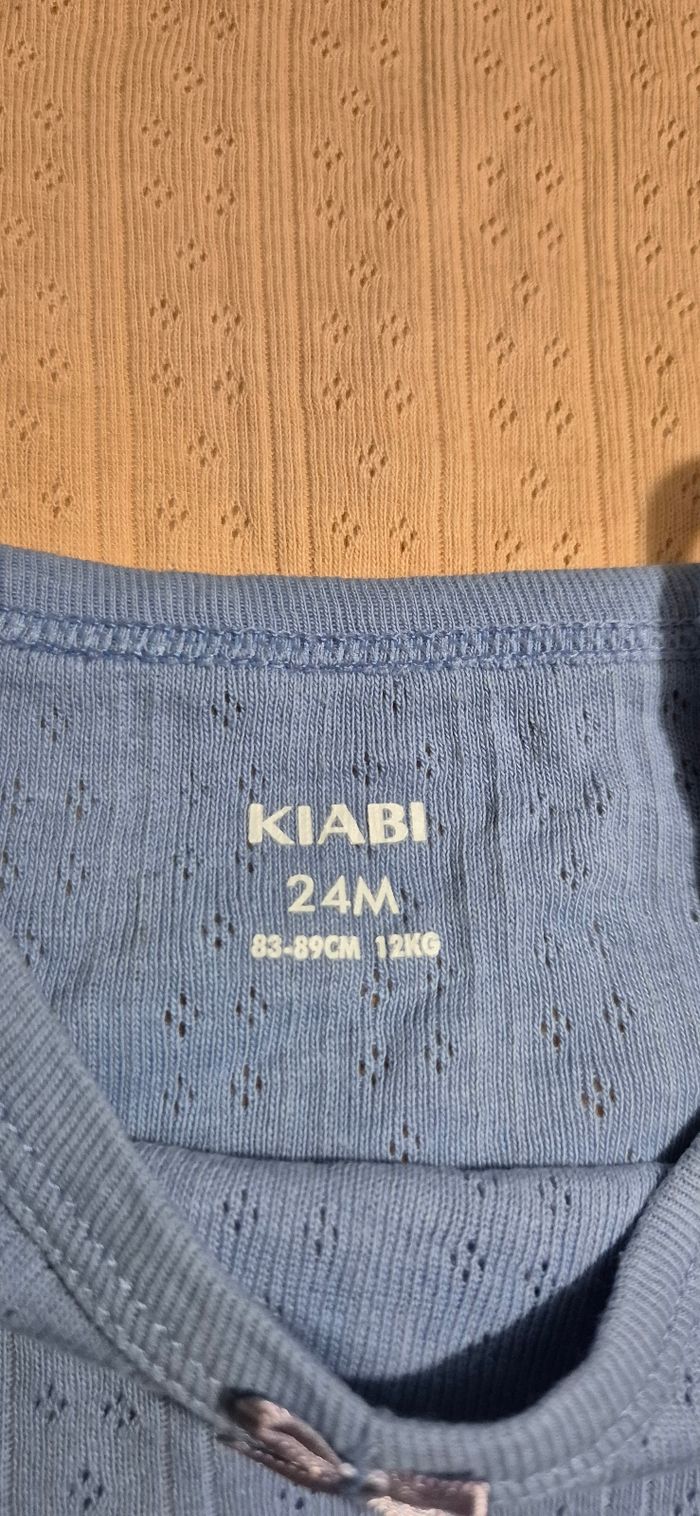 Lot bodies bretelles 24 mois - photo numéro 5