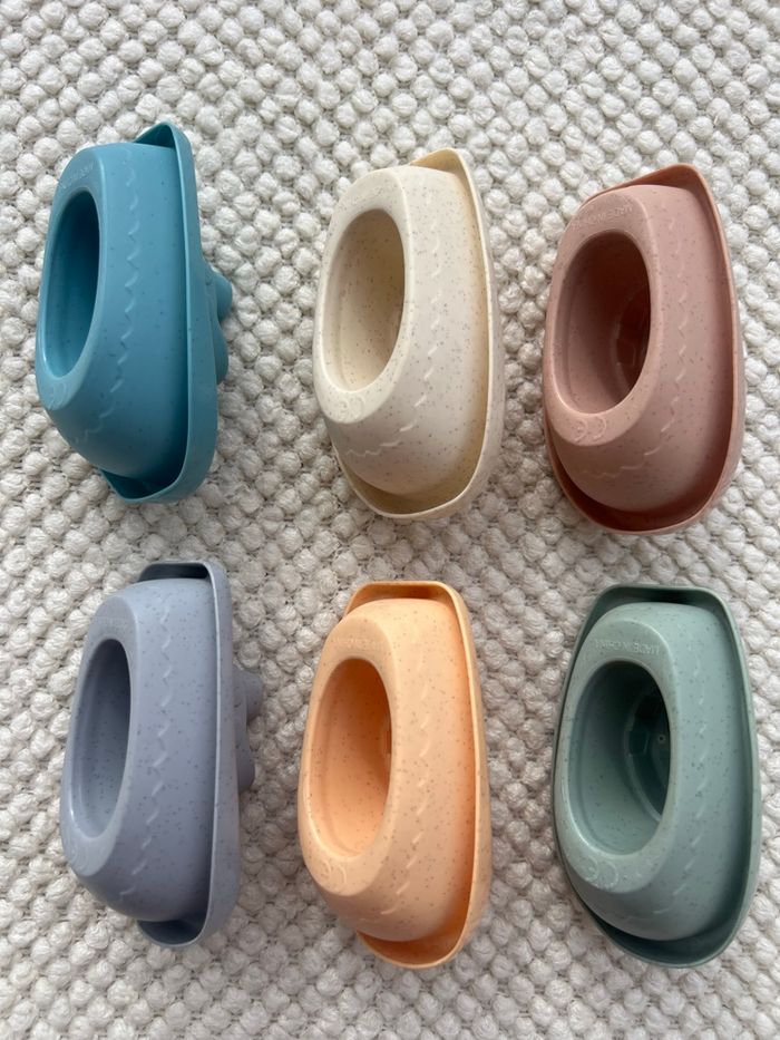 6 Bateaux arc-en-ciel pour le bain +9mois - photo numéro 3