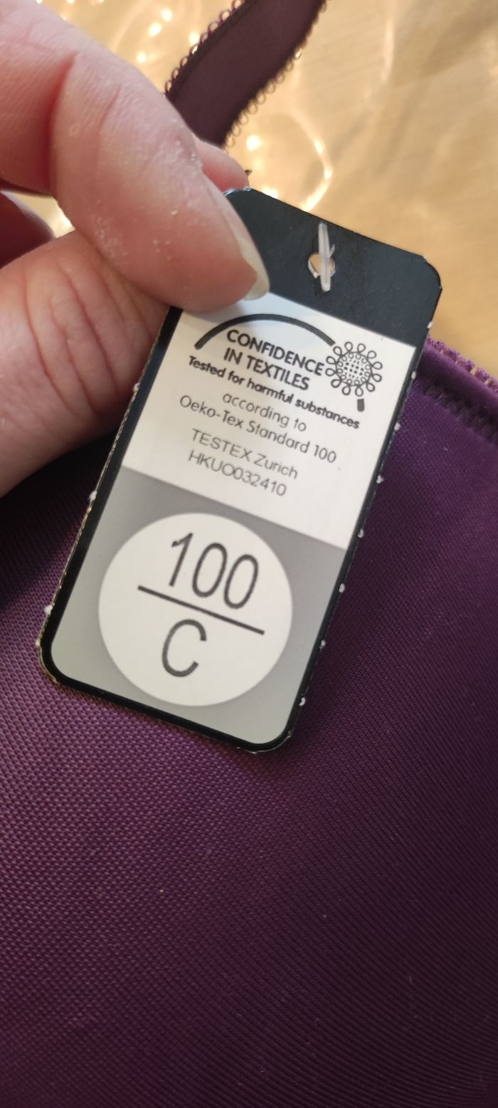 Soutien gorge neuf - photo numéro 3