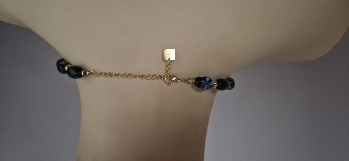 Collier en perles noires et pendentif - NEUF - photo numéro 2