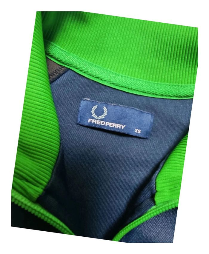 Veste Fred Perry Taille XS - photo numéro 4