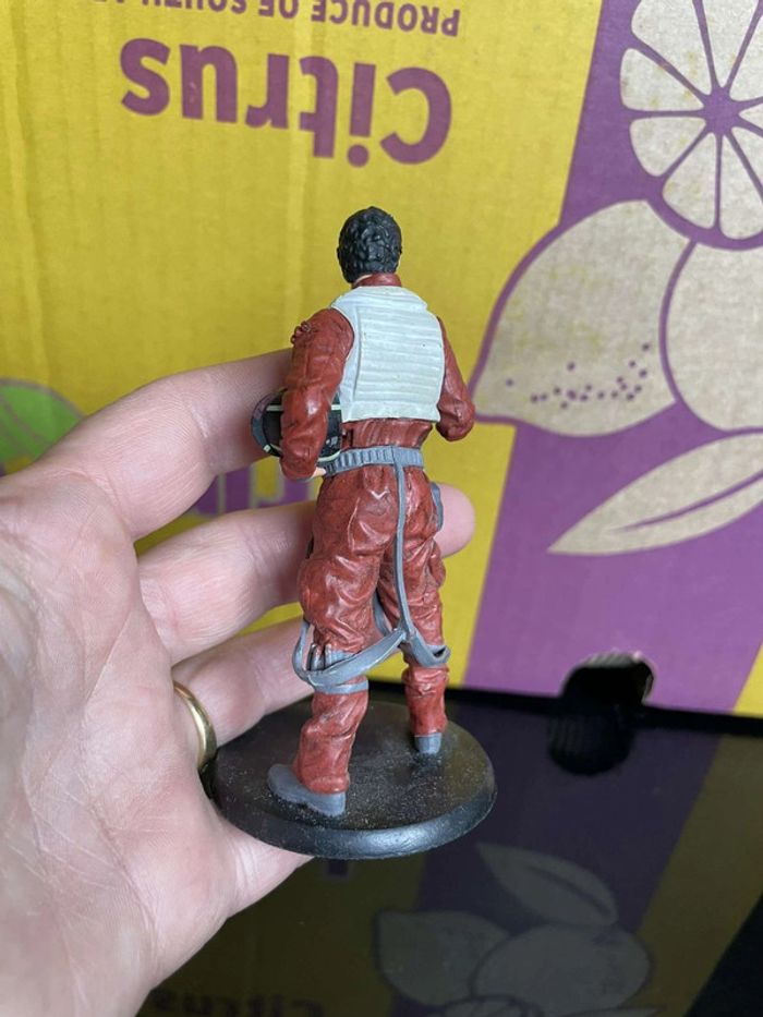 Figurine Poe Dameron Disney - photo numéro 5