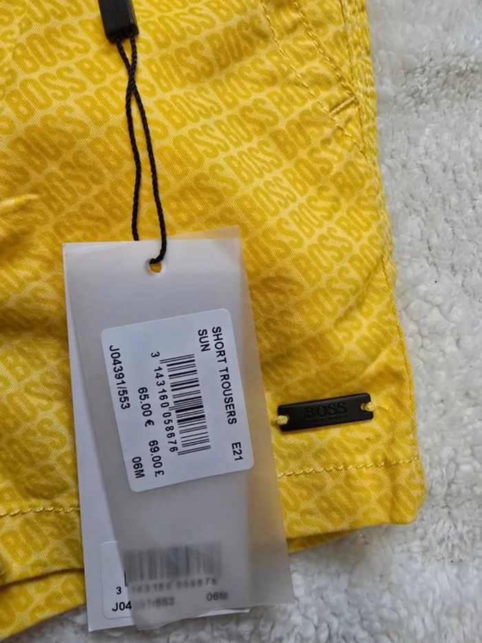 Short Hugo Boss jaune 6 mois - photo numéro 4