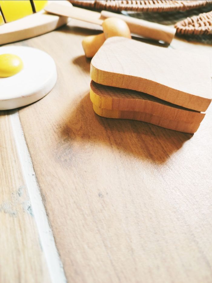 🥖Dinette pain et toast à scratch et aliments divers en bois marque Vilac - photo numéro 3