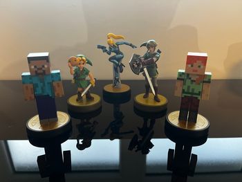 Lot 5 amiibo Nintendo sans boîte 