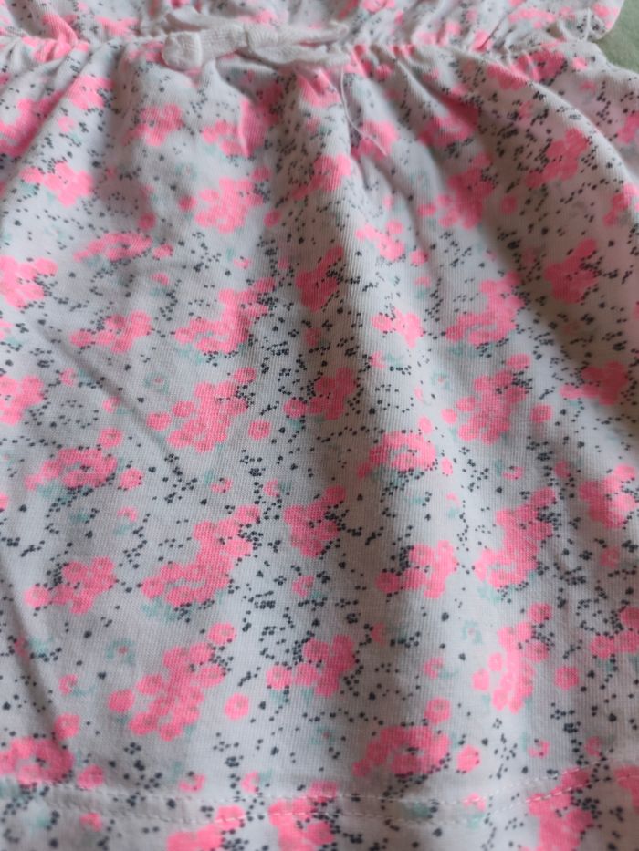 Robe 6 mois - photo numéro 2