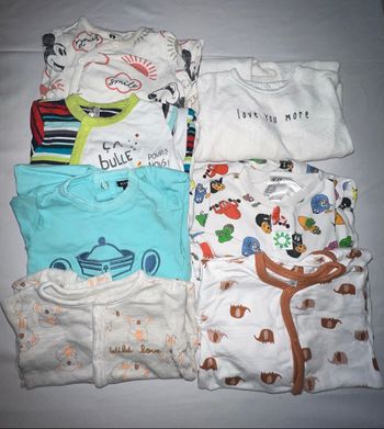 Lot 7 pyjamas