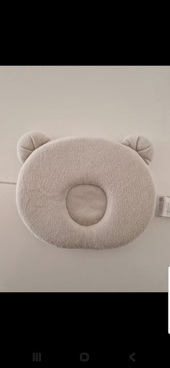 Coussin bébé anti tête plate