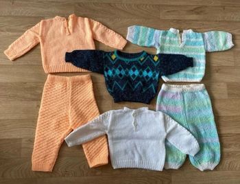 Lot de vêtements bébé