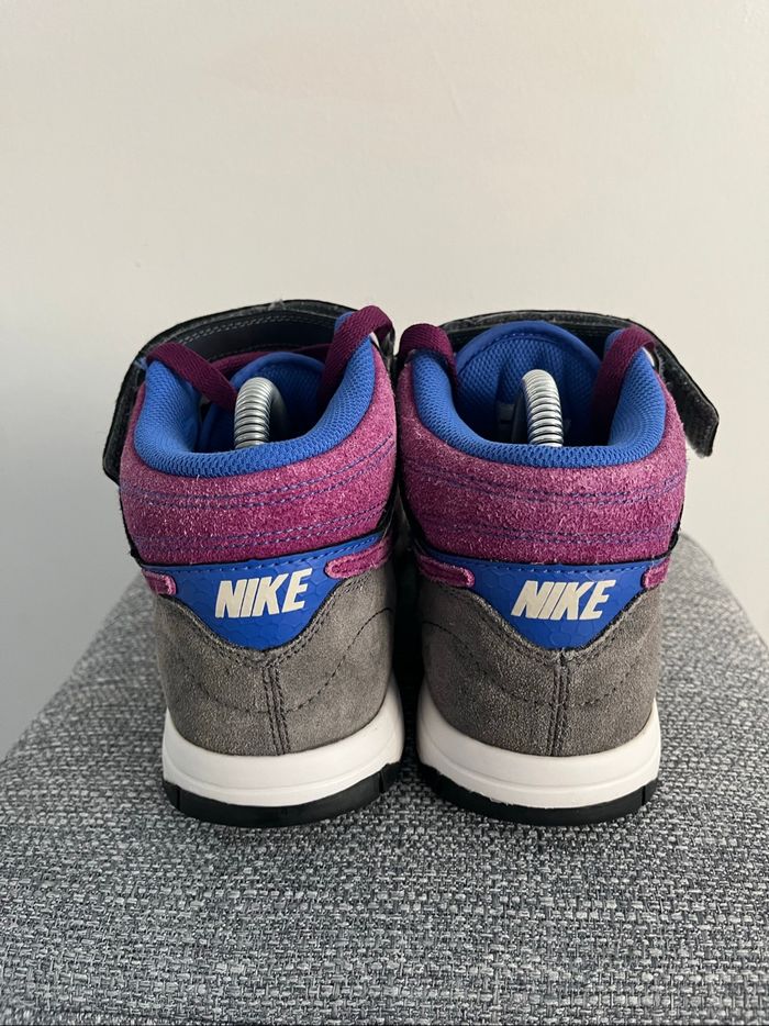 Baskets Nike  Air Garçon Taille 39 - photo numéro 5