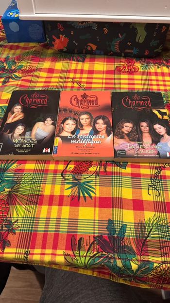 Lot de 3 Livres Charmed - Édition Jeunesse / Fleuve Noir - Très bon état !