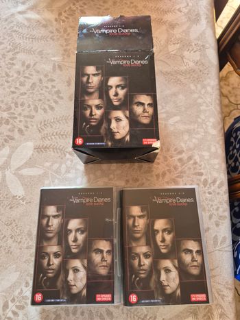 Collection intégrale de la série Vampire Diaries en DVD