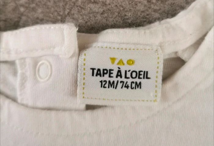T-shirt bébé fille 12 mois comme NEUF - photo numéro 2