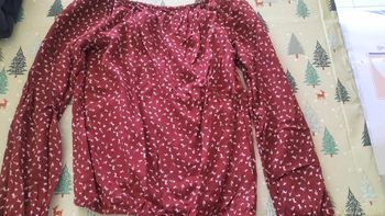 T-shirt rouge avec motif 