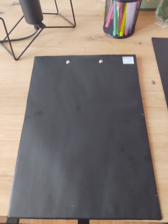 Porte bloc à pince A4 bureau - photo numéro 8