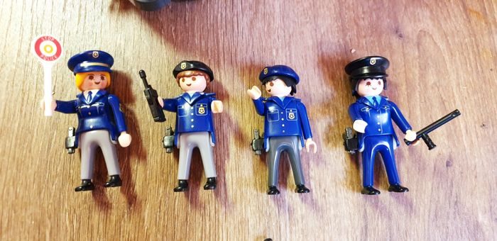 Playmobil - Fourgon de police - photo numéro 2